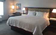 Bedroom 3 Hampton Inn & Suites Farmers Branch Dallas