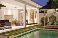 Kolam Renang Le Chloe Villas