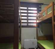 Kamar Tidur 4 Duri Guesthouse - Hostel