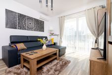 Ruang Umum Warsaw Airport Shiny Apartment