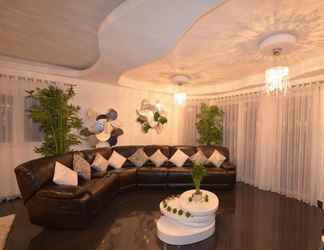 Lobby 2 Luxury Villa in Sosua Center - 7 Beds/7 Baths