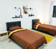 Bedroom 3 Meridin Medini Homestay