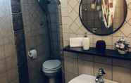 In-room Bathroom 2 La Locanda del Borgo