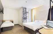 Kamar Tidur 6 B&B Hotel Massy Gare TGV