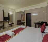 Bedroom 6 Hotel Roopa
