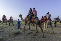 Trung tâm thể thao Sahara Desert Camp