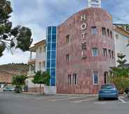 Exterior 6 Hotel Overa