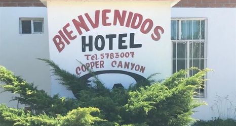 外部的 2 Cooper Canyon Trail Head Inn