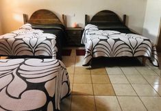 卧室 4 Cooper Canyon Trail Head Inn