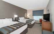 Kamar Tidur 2 Zone Hotel SeaTac Airport