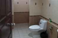 Toilet Kamar Uncle House