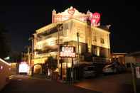 Bangunan Hotel LaLa PAT1 - Adults Only