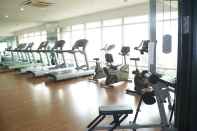 Fitness Center Maytower Apartment