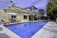 Swimming Pool Exquisite Villa 50m To Beach