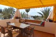 พื้นที่สาธารณะ Apartment With Sea View In Puerto Banus