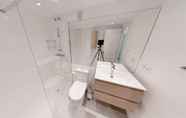 In-room Bathroom 4 Modern Apartment Near Puerto Banus