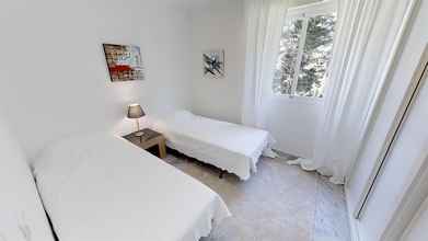 Bedroom 4 Modern Apartment Near Puerto Banus