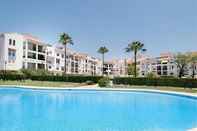 Swimming Pool Modern Apartment Near Puerto Banus