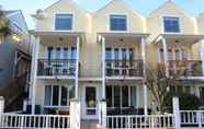 Exterior 2 Bruce Waterfront Apartments