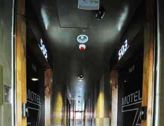 Lobi 2 7 Motel