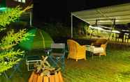 Ruang untuk Umum 5 The Cocoon Camps & Nature Resorts