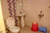 ห้องน้ำภายในห้อง Prashanti Resort
