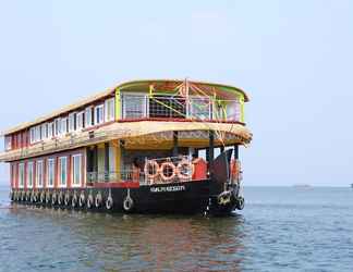 ภายนอกอาคาร 2 Upper Deck Houseboat