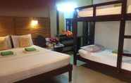 ห้องนอน 6 Mayfair Resort