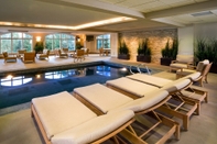 Swimming Pool Luxurious 3 Bedroom Walk To Slopes & Beaver Creek Ge Condo by Redawning