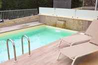 Swimming Pool B&B Il Riccio