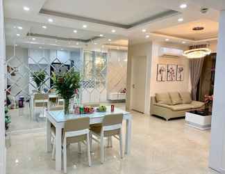 Lobi 2 Bayhomes D'Capitale Serviced Apartment