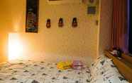 Bedroom 7 Breeze Shortstay Female Only