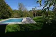 Swimming Pool Domaine la Bastide