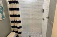 In-room Bathroom Downtown Boston 4bed 2 Full Bath Condo North End