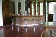 Bar, Kafe dan Lounge Water Home