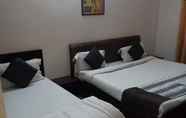 Kamar Tidur 4 Hotel Golden Nest