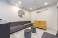 Lobby SilverKey Executive Stays 45988 Pooth Kalan