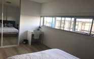 Bilik Tidur 4 One Bedroom Apartment in Marrickville