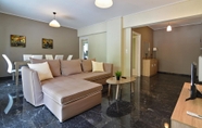 Common Space 2 Rolls Royce Elegant Flat in P. Faliro