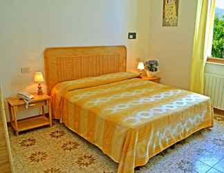 Kamar Tidur 2 Hotel Scoglio Bianco