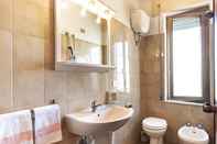 In-room Bathroom Hotel Aurelia