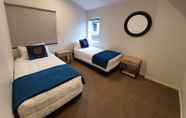 Bedroom 4 U Suites Kilbirnie