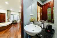 In-room Bathroom The Art - HiHome KMT Deluxe Studio Ba Dinh