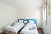 Kamar Tidur Porto Gaia City House by MP