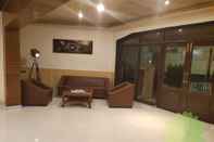 Lobby Himgiri Resorts n Spa