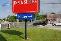 Exterior Red Carpet Inn & Suites