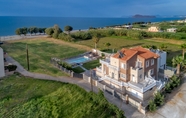 Điểm tham quan lân cận 2 Grecian Villa Poseidon