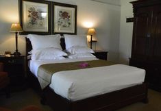 Bedroom 3 Toadbury Hall Country Hotel