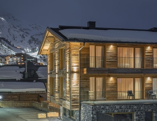 Exterior 2 Chalet Obergurgl - Luxury Apartments