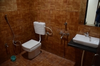 In-room Bathroom Hotel Paras